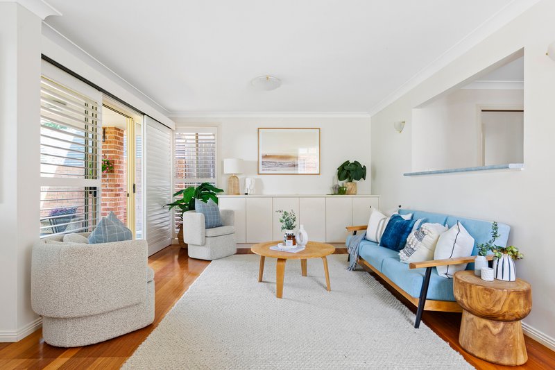 Photo - 1/68 Cassia Street, Dee Why NSW 2099 - Image 2