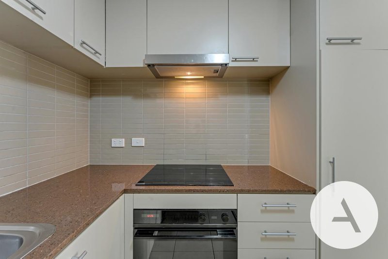 Photo - 1/68 College Street, Belconnen ACT 2617 - Image 7