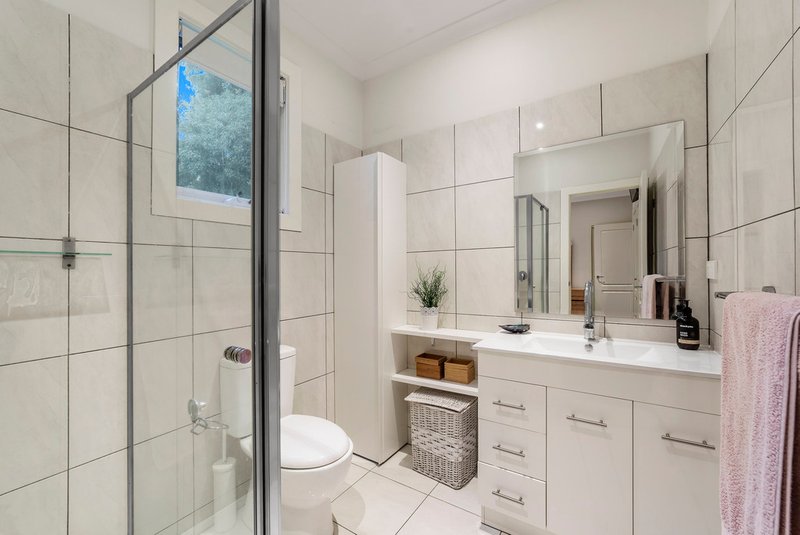 Photo - 1/68 Dorset Road, Croydon VIC 3136 - Image 6