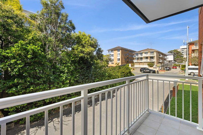 Photo - 1/68 Howard Avenue, Dee Why NSW 2099 - Image 2
