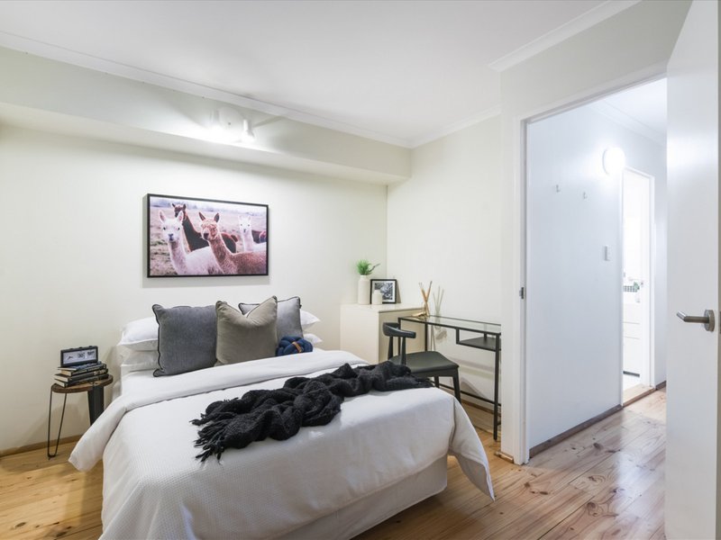 Photo - 16/8 James Street, Perth WA 6000 - Image 10