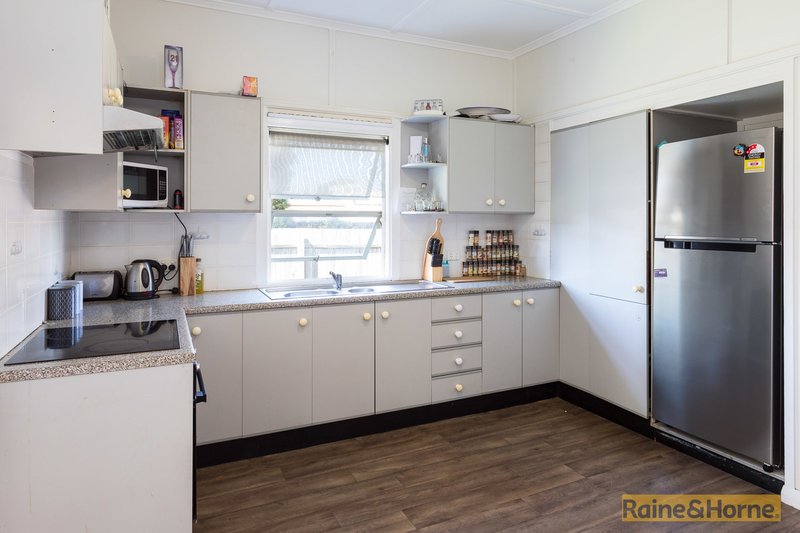 Photo - 168 James Street, Redland Bay QLD 4165 - Image 4