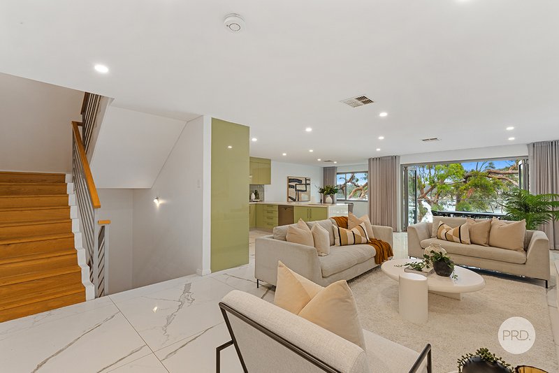 Photo - 1/68 Llewellyn Street, Oatley NSW 2223 - Image 5