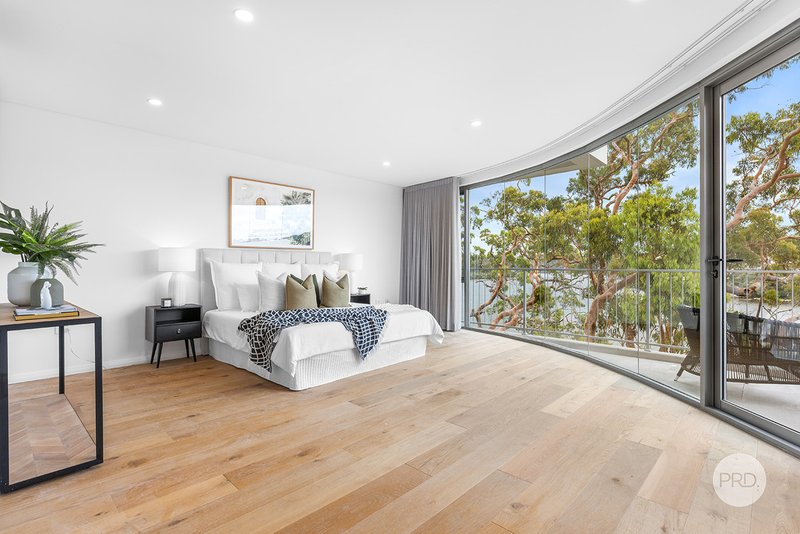 Photo - 1/68 Llewellyn Street, Oatley NSW 2223 - Image 10