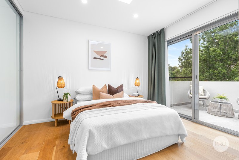 Photo - 1/68 Llewellyn Street, Oatley NSW 2223 - Image 13