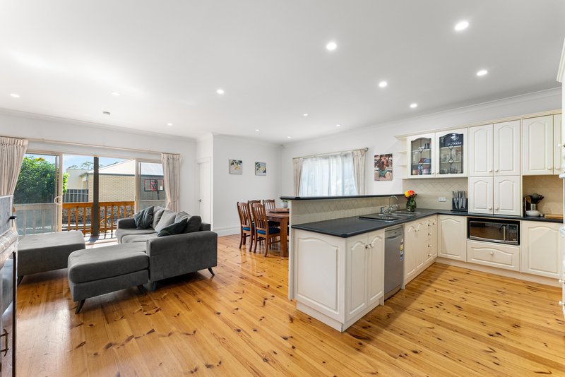 Photo - 168 Mead Street, Largs Bay SA 5016 - Image 2