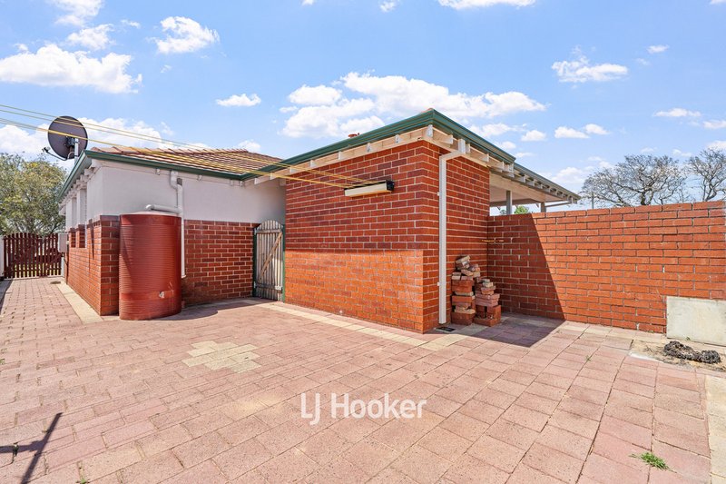 Photo - 1/68 Minninup Road, South Bunbury WA 6230 - Image 17