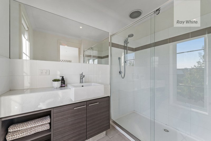 Photo - 16/8 Moresby Court, Craigieburn VIC 3064 - Image 7