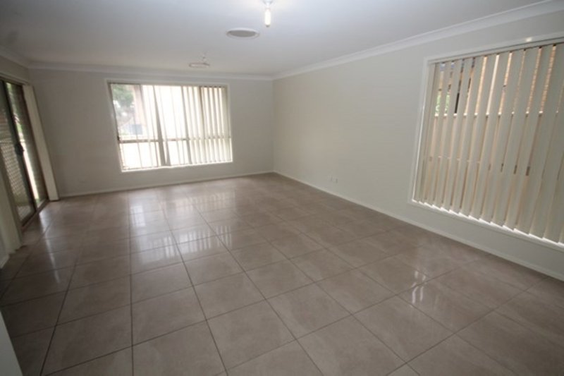 Photo - 168 North Liverpool Road, Green Valley NSW 2168 - Image 4