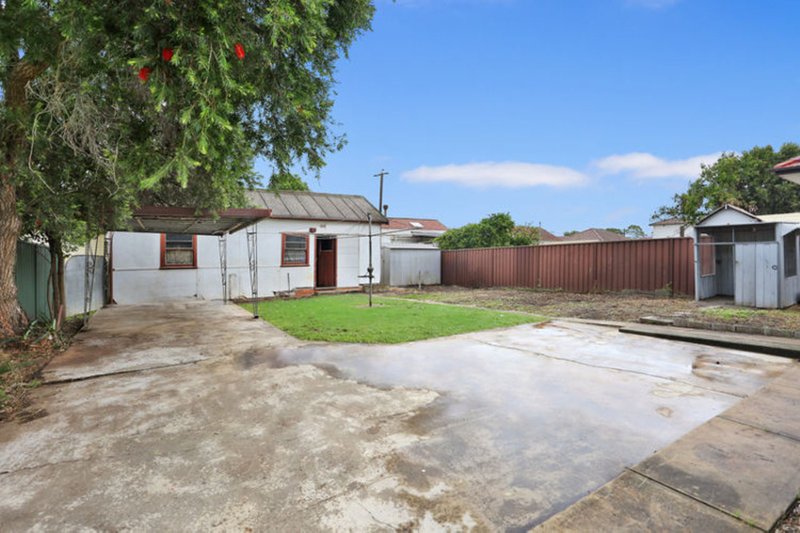 Photo - 168 Railway Terrace, Merrylands NSW 2160 - Image 7