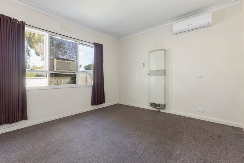 Photo - 168 Separation Street, Bell Park VIC 3215 - Image 4