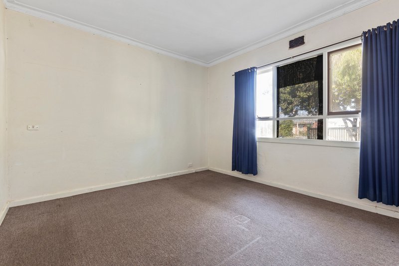 Photo - 168 Separation Street, Bell Park VIC 3215 - Image 6