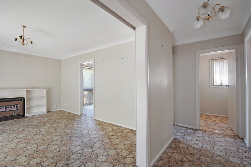 Photo - 1/68 Southernhay Street, Reservoir VIC 3073 - Image 2