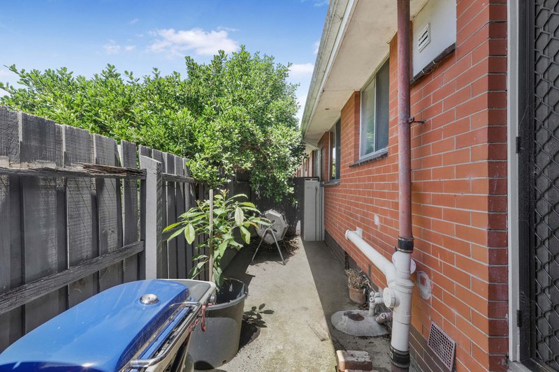 Photo - 1/68 Station Street, Bayswater VIC 3153 - Image 9