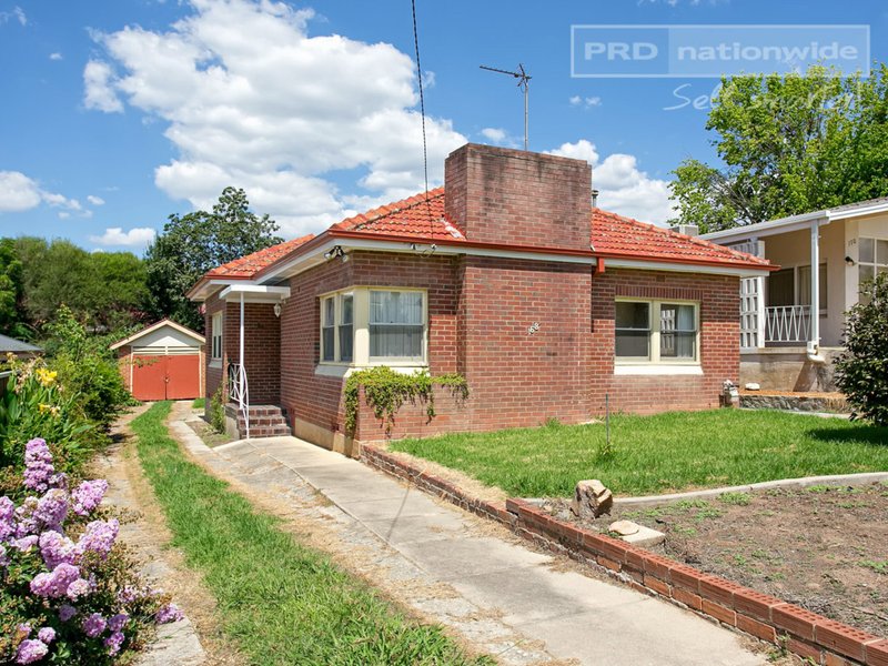 Photo - 168 Wynyard Street, Tumut NSW 2720 - Image