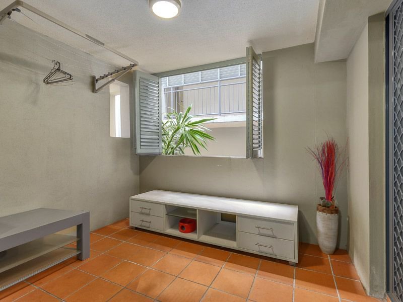 Photo - 16/83 Alfred Street, Fortitude Valley QLD 4006 - Image 3