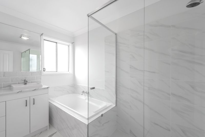 Photo - 16/8A Clydesdale Drive, Upper Coomera QLD 4209 - Image 7