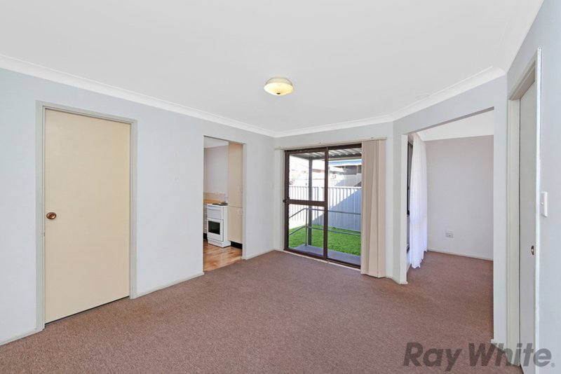 Photo - 16/9-11 Gascoigne Road, Gorokan NSW 2263 - Image 3