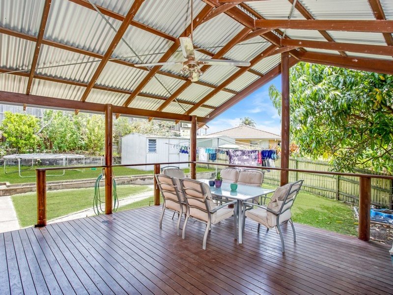 169 Alexander Drive, Highland Park QLD 4211