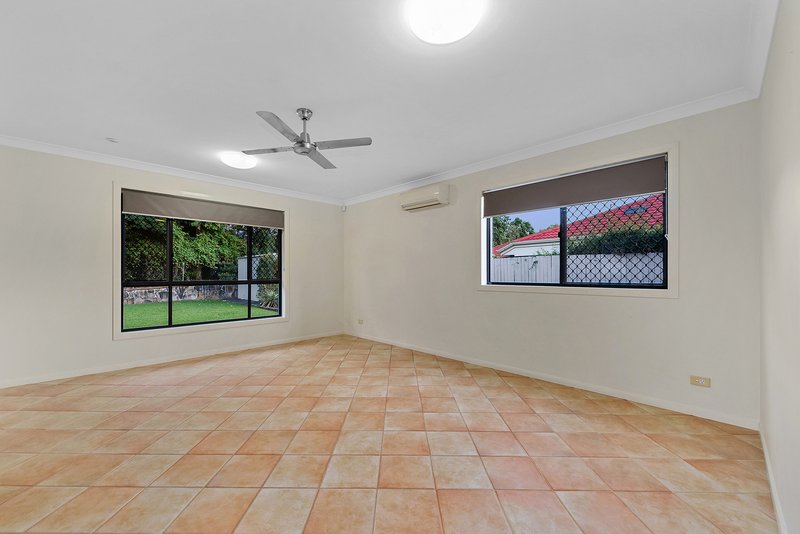 Photo - 169 Bangalow Street, Bridgeman Downs QLD 4035 - Image 10