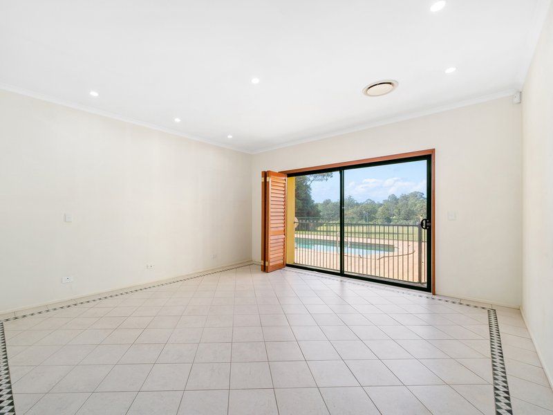 Photo - 169 Bridgeman Road, Bridgeman Downs QLD 4035 - Image 12