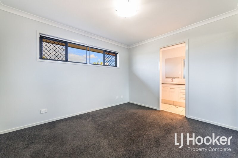 Photo - 1/69 Darnell Street, Yarrabilba QLD 4207 - Image 5