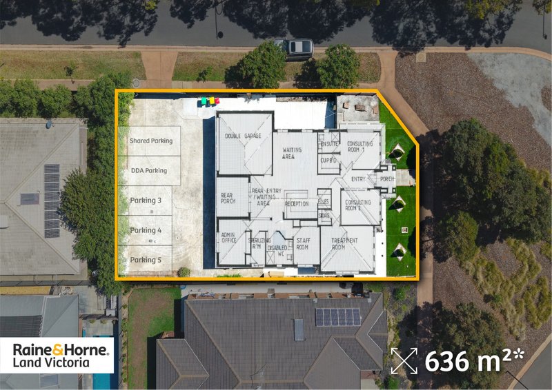 Photo - 169 Dunnings Road, Point Cook VIC 3030 - Image 2