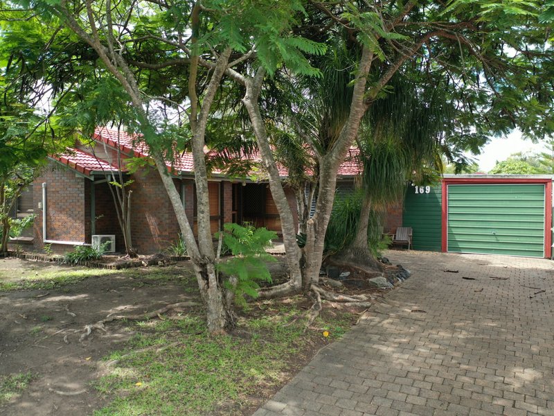 169 Emerald Drive, Regents Park QLD 4118