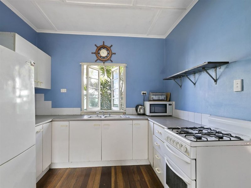 Photo - 169 Lyndhurst Road, Boondall QLD 4034 - Image 2