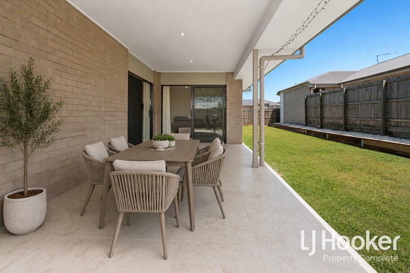 Photo - 169 Mckinnon Drive, Yarrabilba QLD 4207 - Image 4