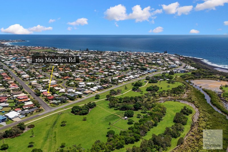 Photo - 169 Moodies Road, Bargara QLD 4670 - Image 3