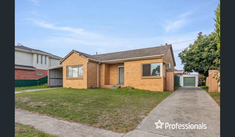 Photo - 1/69 Regent Avenue, Springvale VIC 3171 - Image 1