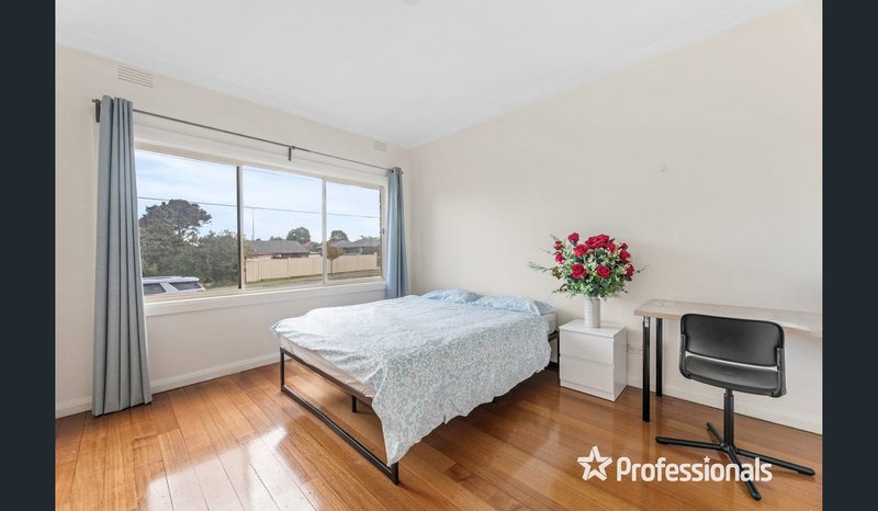 Photo - 1/69 Regent Avenue, Springvale VIC 3171 - Image 4