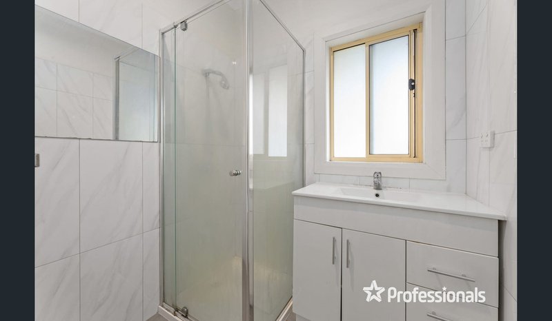 Photo - 1/69 Regent Avenue, Springvale VIC 3171 - Image 5