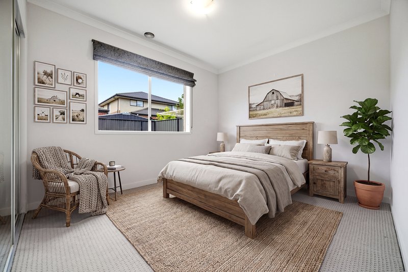 Photo - 169 Selandra Boulevard, Clyde North VIC 3978 - Image 12