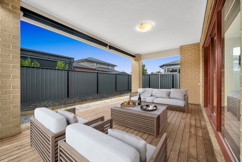 Photo - 169 Selandra Boulevard, Clyde North VIC 3978 - Image 14