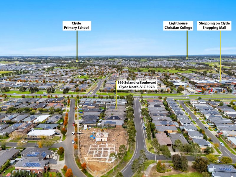 Photo - 169 Selandra Boulevard, Clyde North VIC 3978 - Image 20