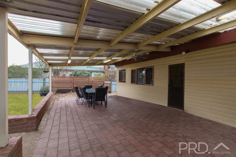 Photo - 169 Simpson Street, Tumut NSW 2720 - Image 12