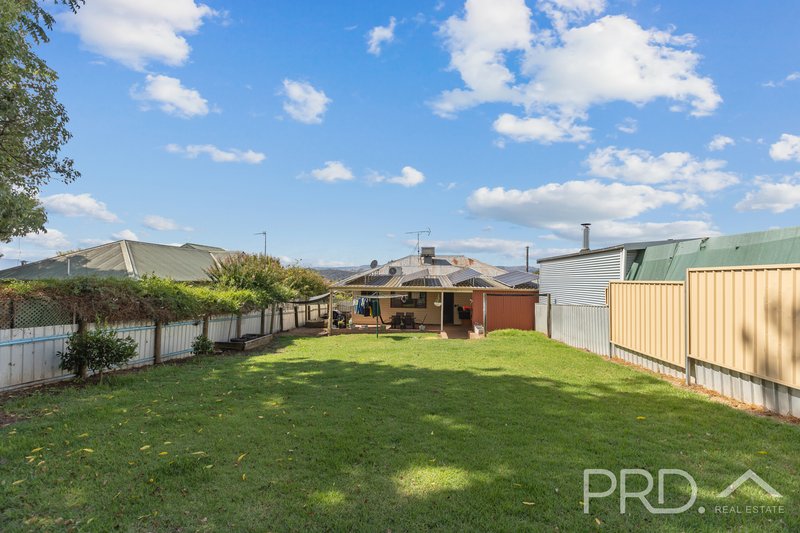 Photo - 169 Simpson Street, Tumut NSW 2720 - Image 16