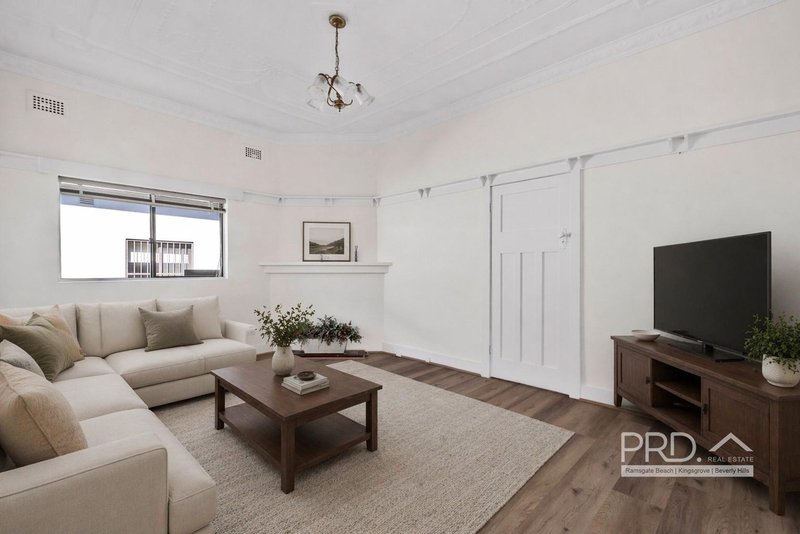 Photo - 169 Wardell Road, Earlwood NSW 2206 - Image 2