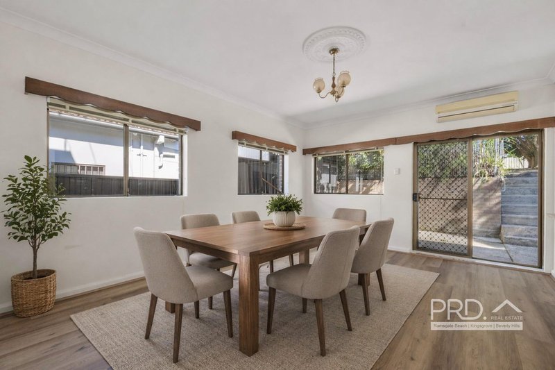 Photo - 169 Wardell Road, Earlwood NSW 2206 - Image 3