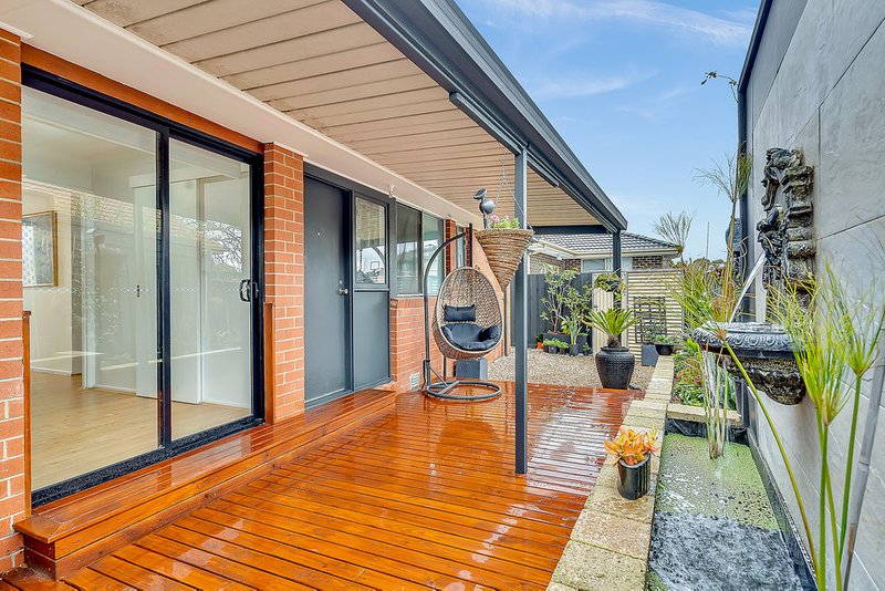 Photo - 1/69 Wattleglen Street, Craigieburn VIC 3064 - Image 15