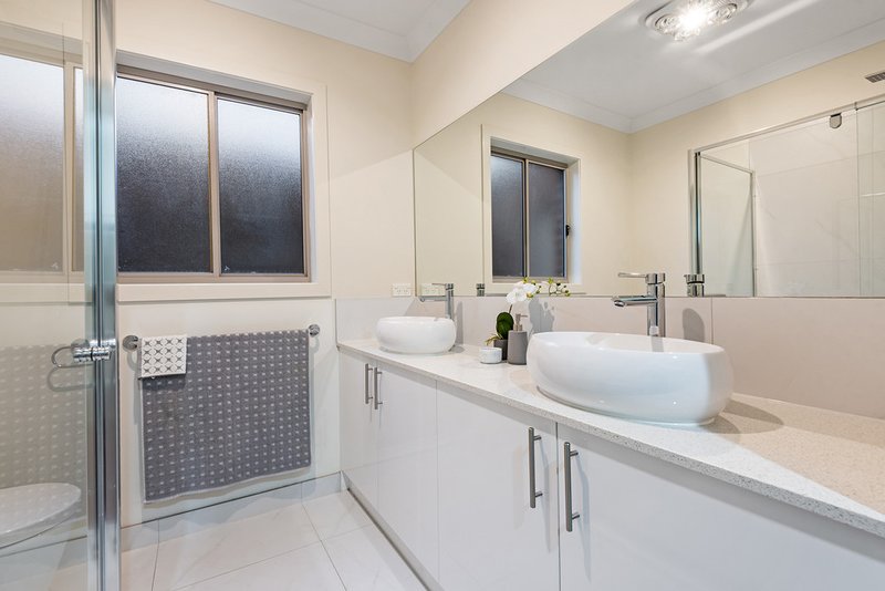 Photo - 169 Wattletree Street, Craigieburn VIC 3064 - Image 12