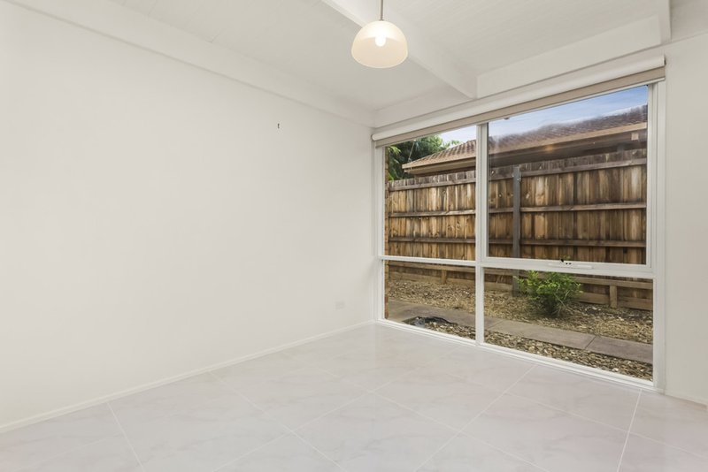 Photo - 1/69 Whalley Drive, Wheelers Hill VIC 3150 - Image 7