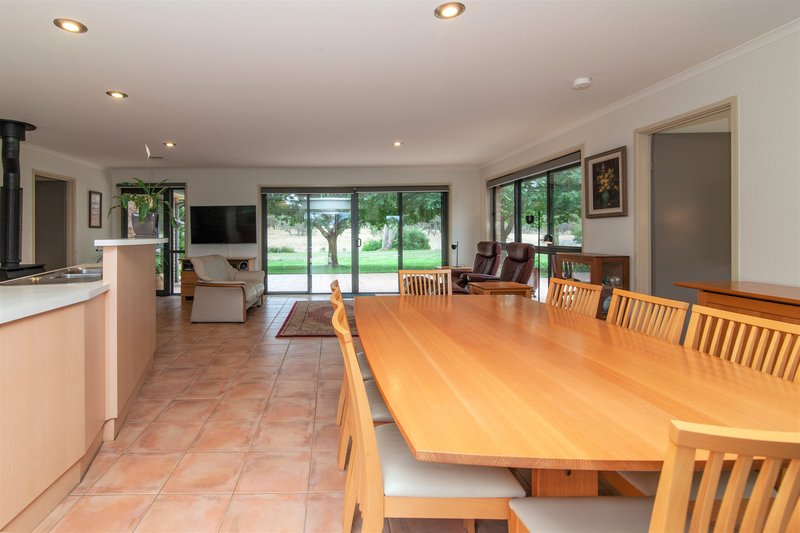 Photo - 1693 Marked Tree Road, Gundaroo NSW 2620 - Image 10