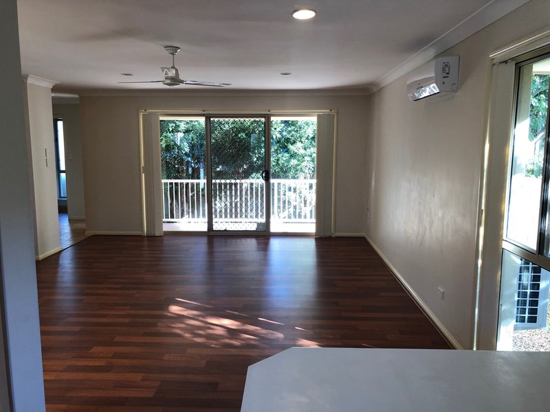 Photo - 16/94-100 Pohlman Street, Southport QLD 4215 - Image 5