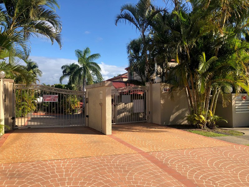 Photo - 16/94-100 Pohlman Street, Southport QLD 4215 - Image 21