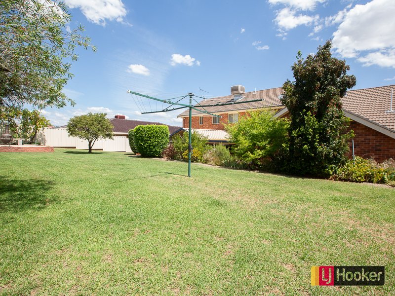 Photo - 16a Bandalong Street, Hillvue NSW 2340 - Image 18