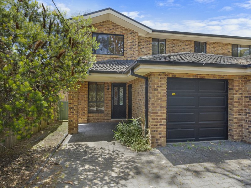 16a Barclay Avenue, Mannering Park NSW 2259