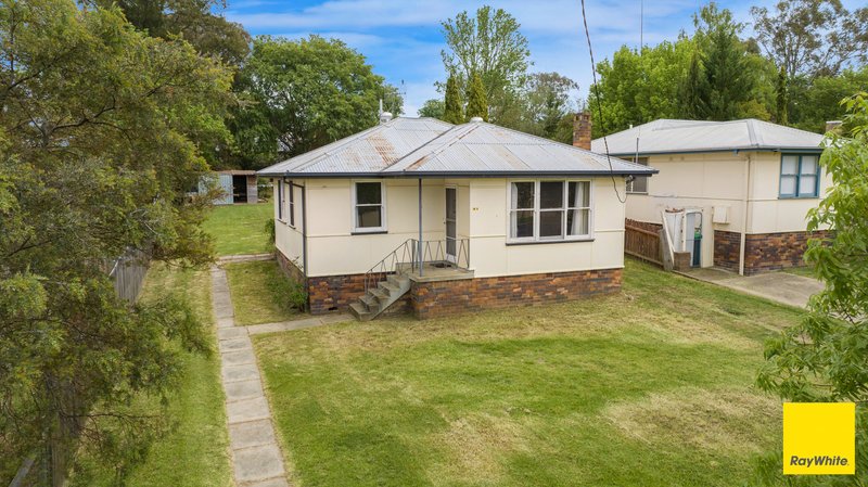 16A Douglas Street, Armidale NSW 2350